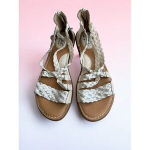 BORN BOC Womens White Braided Sandals Size 9